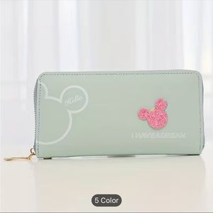 Blue Minnie Mouse wallet.